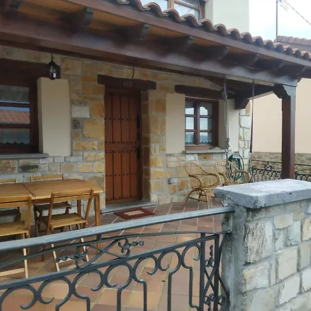 Casa Riola Vakantiehuis *